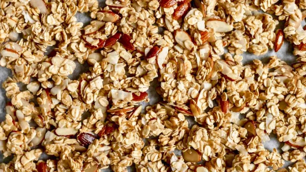 cach-lam-granola-bang-noi-chien-khong-dau-article-3