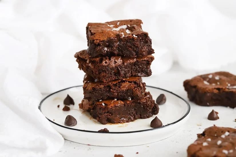 2-cach-lam-banh-brownie-bang-noi-chien-khong-dau-sieu-ngon-article-1