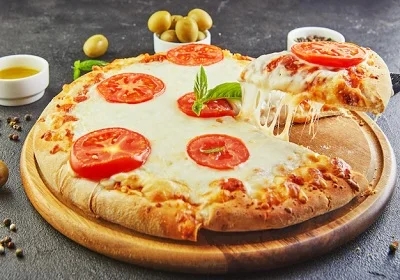 5-cong-thuc-lam-banh-pizza-bang-noi-chien-khong-dau-chuan-ngon-1