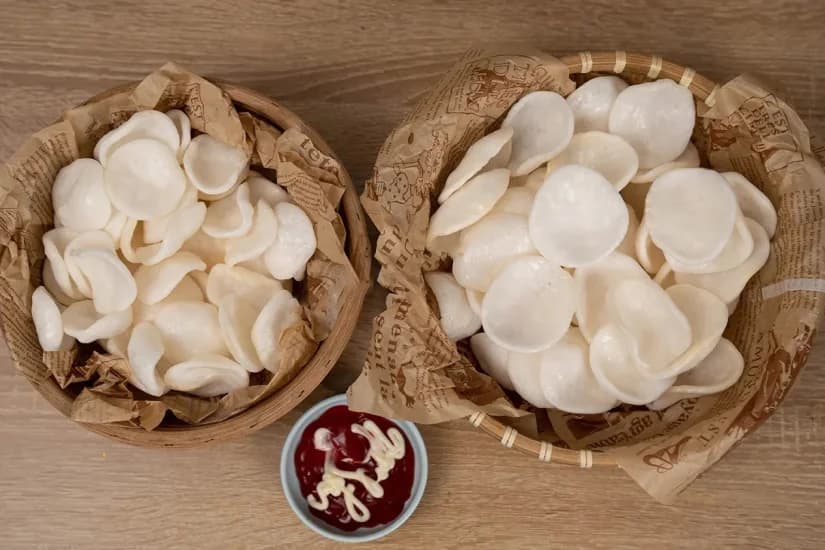 cach-chien-banh-phong-tom-bang-noi-chien-khong-dau-gion-rum-article-1
