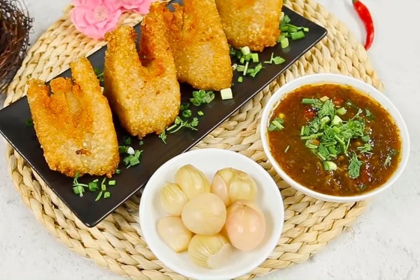 cach-lam-banh-chung-ran-bang-noi-chien-khong-dau-article-3