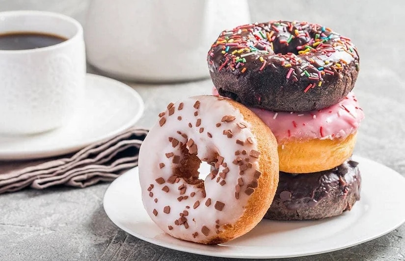 cach-lam-banh-donut-bang-noi-chien-khong-dau-an-hoai-khong-ngan-article-2