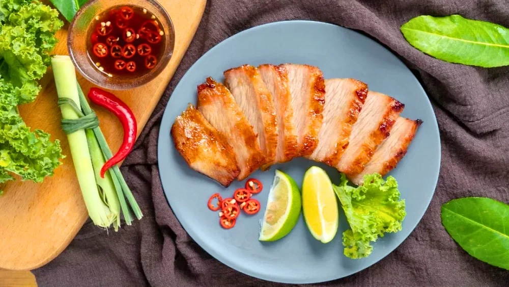cach-lam-nong-heo-nuong-bang-noi-chien-khong-dau-sieu-ngon-article-4