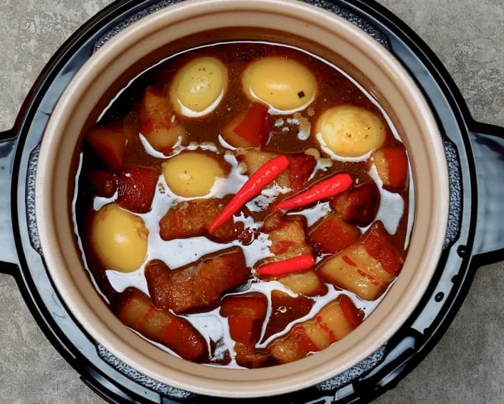 cach-lam-thit-kho-tau-bang-noi-ap-suat-don-gian-chuan-vi-article-5
