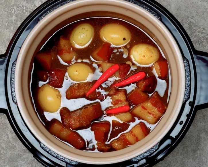 cach-lam-thit-kho-tau-bang-noi-ap-suat-don-gian-chuan-vi-article-5