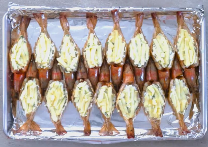 cach-lam-tom-nuong-pho-mai-bang-noi-chien-khong-dau-article-3