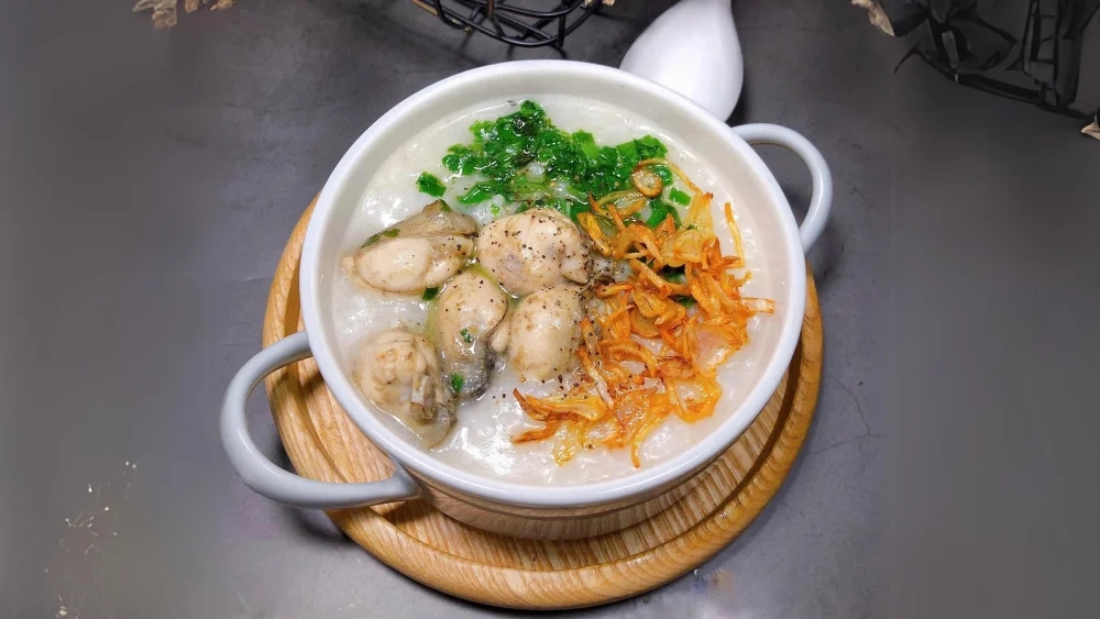 cach-nau-chao-hau-ngon-khong-tanh-bo-duong-cho-ca-nha-1