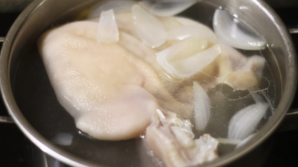cach-nau-thit-dong-thom-ngon-chuan-vi-mien-bac-article-1