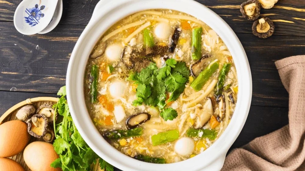 goi-y-nhung-mon-sup-ngon-va-bo-duong-cho-mua-thu-article-2