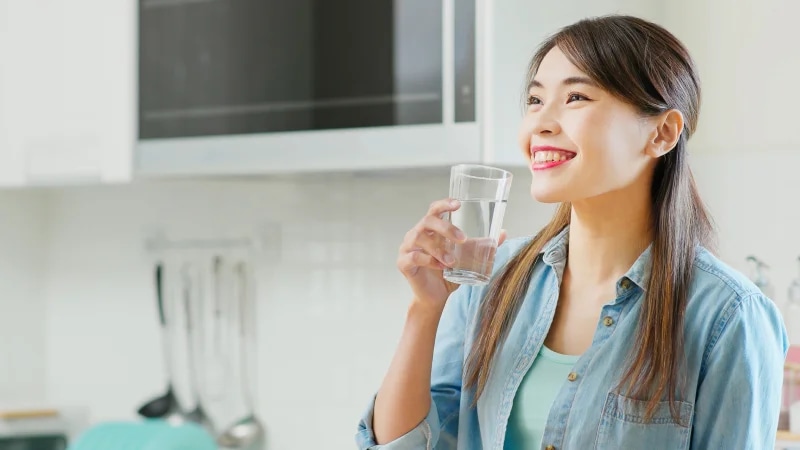sua-hat-bi-tach-nuoc-tai-sao-co-uong-duoc-khong-article-5