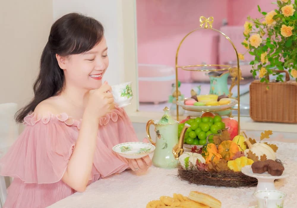 thay-ao-moi-cho-can-bep-xinh-voi-sac-hong-hawonkoo-ruc-ro-article-4