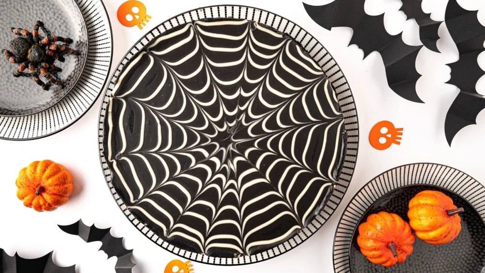 tong-hop-15-mau-banh-kem-amp-banh-quy-cho-ngay-halloween-article-1