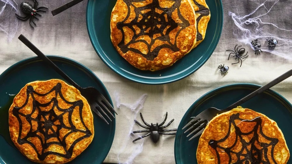 tong-hop-15-mau-banh-kem-amp-banh-quy-cho-ngay-halloween-article-17