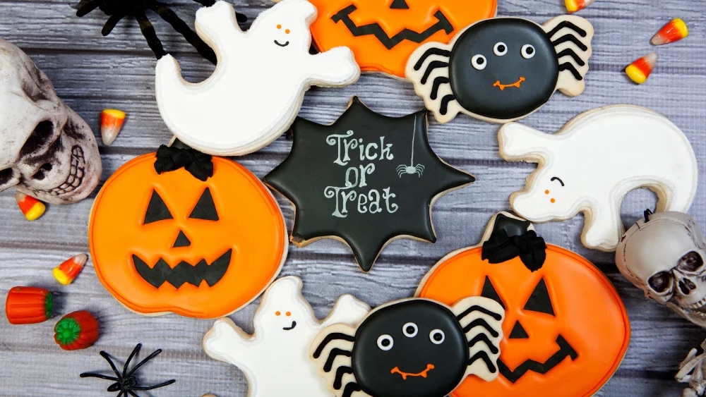 tong-hop-15-mau-banh-kem-amp-banh-quy-cho-ngay-halloween-article-5