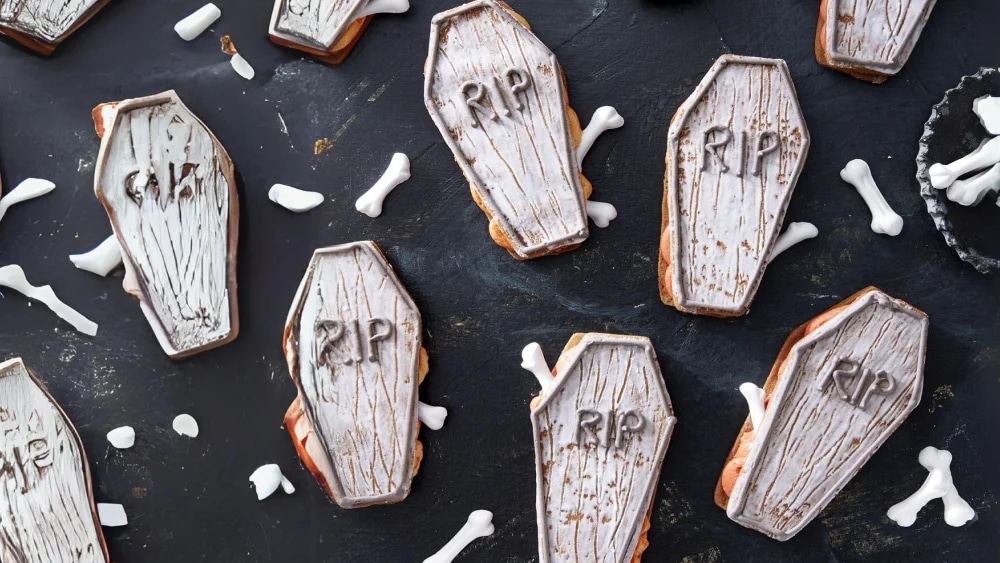 tong-hop-15-mau-banh-kem-amp-banh-quy-cho-ngay-halloween-article-6