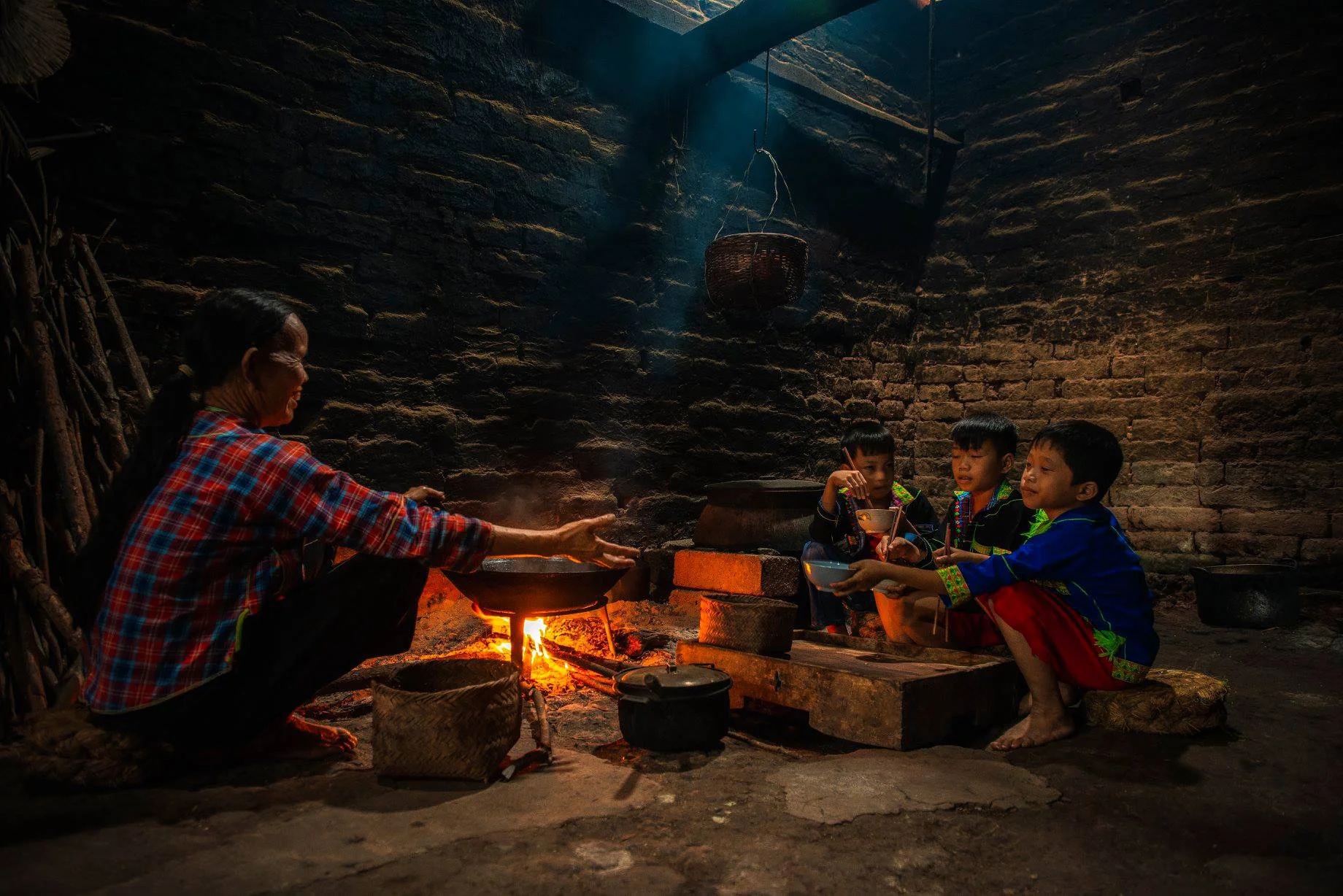 tu-gia-tri-truyen-thong-den-xu-huong-bep-thoi-trang-day-cam-hung-article-1